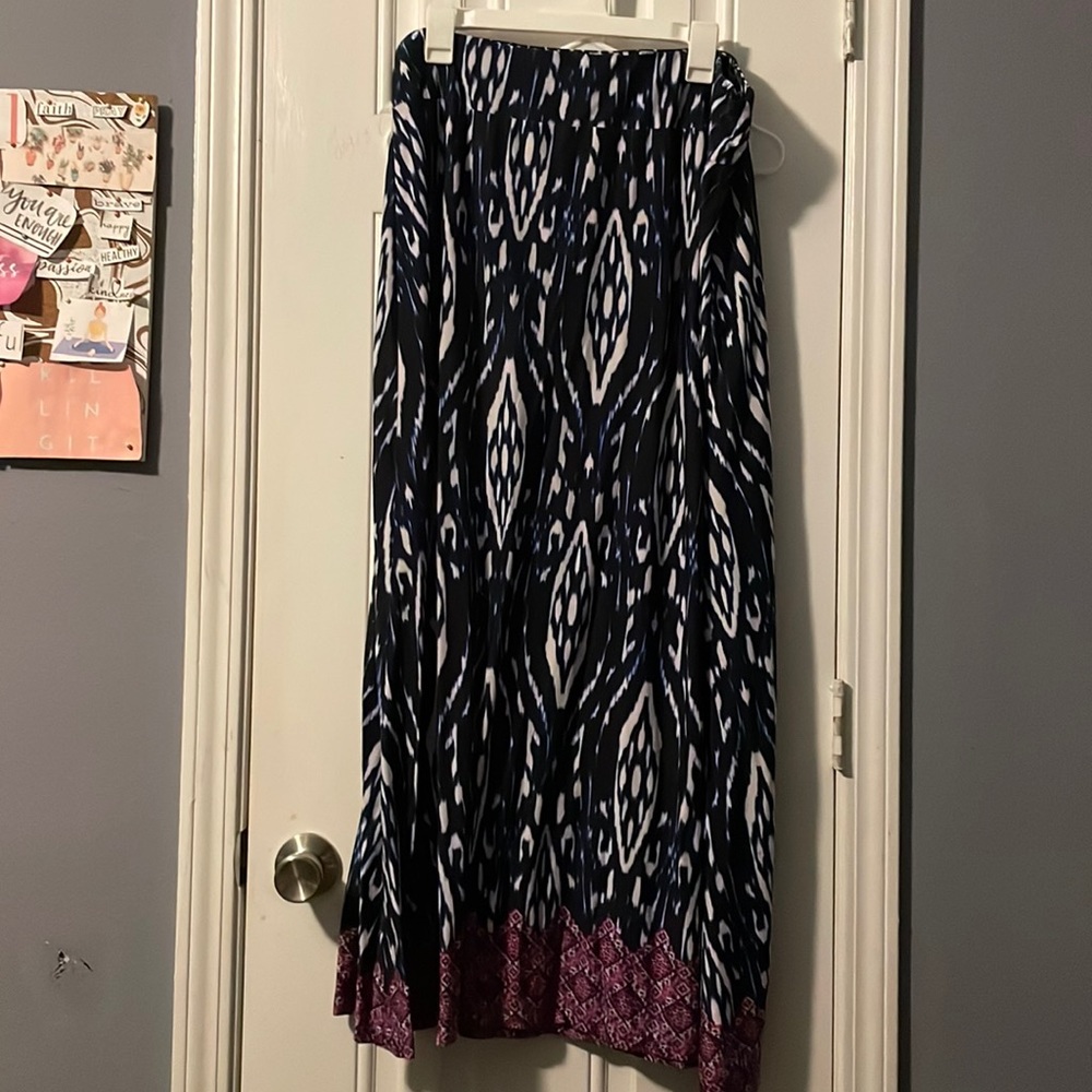 Maxi skirt blue and white with purple detailing on bottom